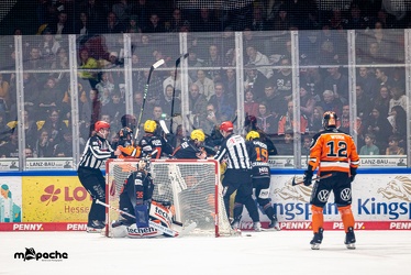 Löwen Frankfurt - Grizzlys Wolfsburg - 3.1.24 - 044