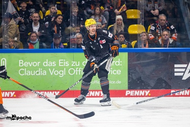 Löwen Frankfurt - Grizzlys Wolfsburg- 28.1.24 - 069