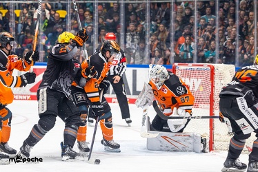 Löwen Frankfurt - Grizzlys Wolfsburg- 28.1.24 - 087