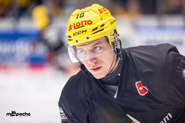 Löwen Frankfurt - Adler Mannheim -18.2.24 - 004