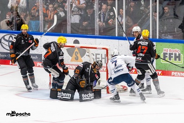 Löwen Frankfurt - Adler Mannheim -18.2.24 - 079