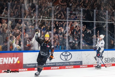 Löwen Frankfurt - Adler Mannheim -18.2.24 - 121