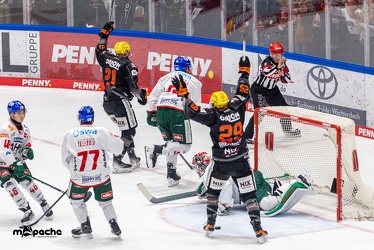 Löwen Frankfurt - Augsburger Panther -23.2.24 - 058