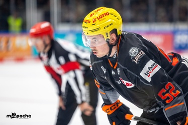 Löwen Frankfurt - Augsburger Panther -23.2.24 - 129