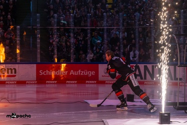 Löwen Frankfurt - EHC Red Bull München - 3.12.24 - 039