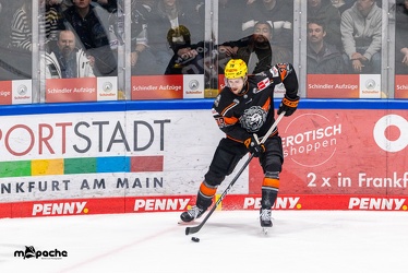Löwen Frankfurt - EHC Red Bull München - 3.12.24 - 096