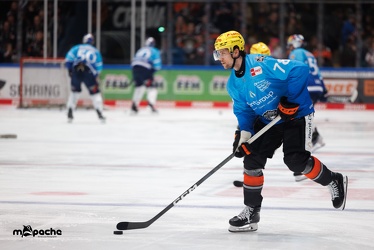 Löwen Frankfurt - EHC Red Bull München - 3.12.24 - 005