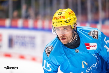 Löwen Frankfurt - EHC Red Bull München - 3.12.24 - 012