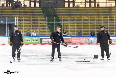 Family on Ice - 9.11.24 - 027