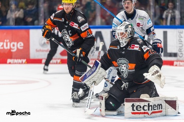 Löwen Frankfurt - Iserlohn Roosters - 14.11.24 - 074