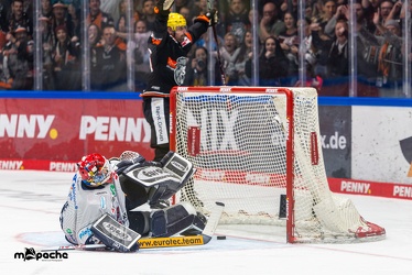 Löwen Frankfurt - Iserlohn Roosters - 14.11.24 - 102