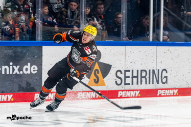 Löwen Frankfurt - ERC Ingolstadt - 28.12.24 - 016