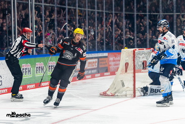 Löwen Frankfurt - ERC Ingolstadt - 28.12.24 - 026