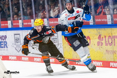 Löwen Frankfurt - ERC Ingolstadt - 28.12.24 - 046