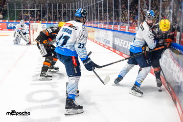 Löwen Frankfurt - ERC Ingolstadt - 28.12.24 - 052