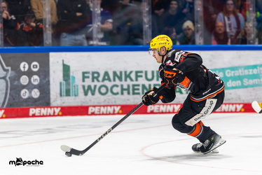 Löwen Frankfurt - ERC Ingolstadt - 28.12.24 - 058