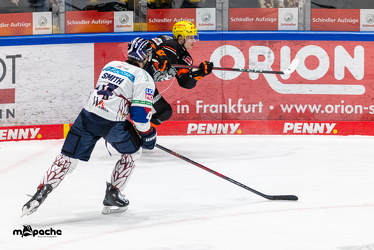 Löwen Frankfurt - Eisbären Berlin - 19.2.25 - 056