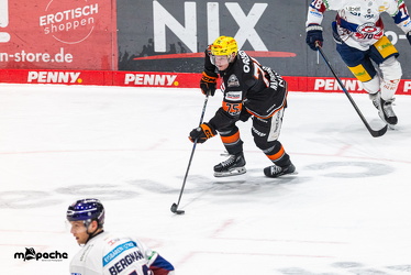 Löwen Frankfurt - Eisbären Berlin - 19.2.25 - 070