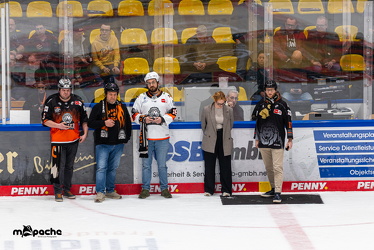 Löwen Frankfurt - Eisbären Berlin - 19.2.25 - 083