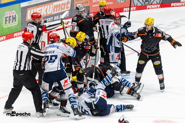 Löwen Frankfurt - Schwenninger Wildwings - 21.9.25 - 065