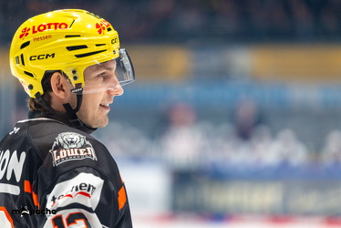 Löwen Frankfurt - Nürnberg Ice Tigers - 26.9.25 - 031
