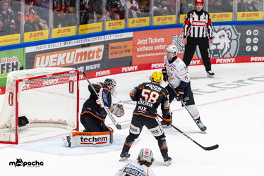 Löwen Frankfurt - Nürnberg Ice Tigers - 26.9.25 - 049