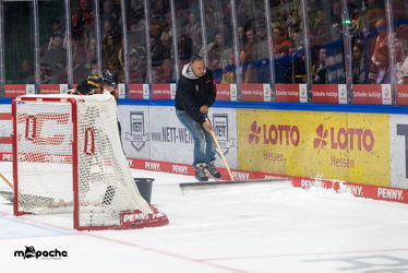 Löwen Frankfurt - Nürnberg Ice Tigers - 26.9.25 - 052