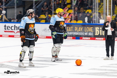 Löwen Frankfurt - Nürnberg Ice Tigers - 26.9.25 - 065
