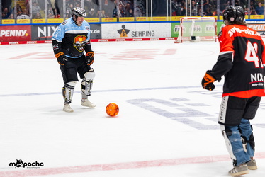 Löwen Frankfurt - Nürnberg Ice Tigers - 26.9.25 - 066