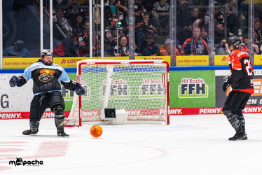 Löwen Frankfurt - Nürnberg Ice Tigers - 26.9.25 - 070