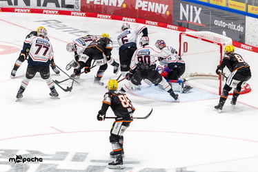 Löwen Frankfurt - Nürnberg Ice Tigers - 26.9.25 - 080