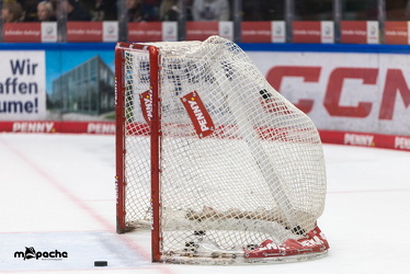 Löwen Frankfurt - Kölner Haie- 4.10.25 - 007