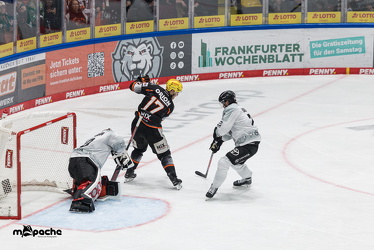 Löwen Frankfurt - Kölner Haie- 4.10.25 - 067
