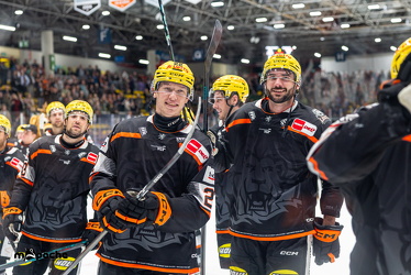 Löwen Frankfurt - Kölner Haie- 4.10.25 - 097