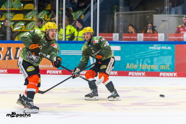 Löwen Frankfurt - Eisbären Berlin- 10.10.25 - 007
