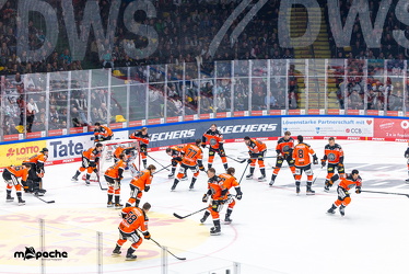 Löwen Frankfurt - Eisbären Berlin- 10.10.25 - 022