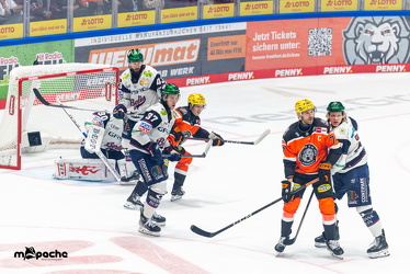 Löwen Frankfurt - Eisbären Berlin- 10.10.25 - 032