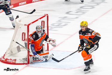 Löwen Frankfurt - Eisbären Berlin- 10.10.25 - 051