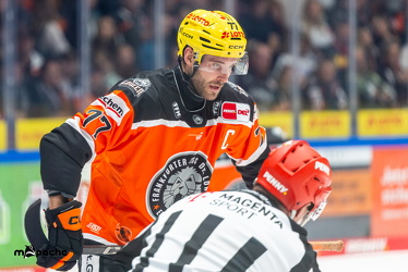 Löwen Frankfurt - Eisbären Berlin- 10.10.25 - 053