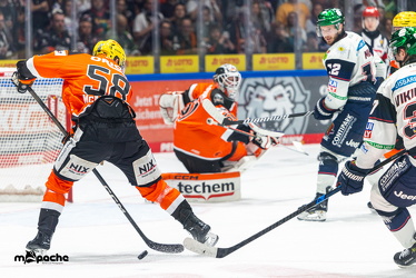 Löwen Frankfurt - Eisbären Berlin- 10.10.25 - 063