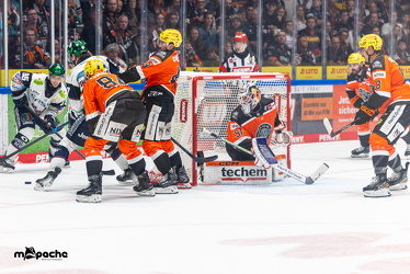 Löwen Frankfurt - Eisbären Berlin- 10.10.25 - 064