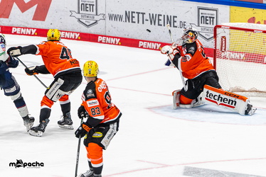 Löwen Frankfurt - Eisbären Berlin- 10.10.25 - 069