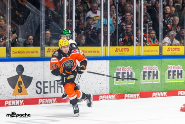 Löwen Frankfurt - Eisbären Berlin- 10.10.25 - 093