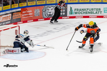 Löwen Frankfurt - Eisbären Berlin- 10.10.25 - 106