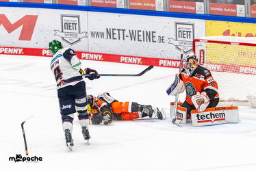 Löwen Frankfurt - Eisbären Berlin- 10.10.25 - 116