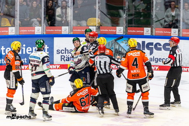 Löwen Frankfurt - Eisbären Berlin- 10.10.25 - 121