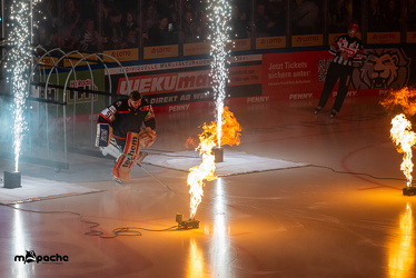 Löwen Frankfurt - Red Bull München- 17.10.25 - 021
