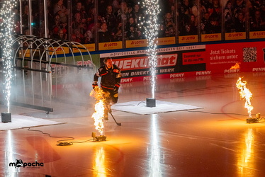 Löwen Frankfurt - Fischtown Pinguins- 24.10.25 - 019