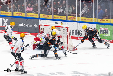 Löwen Frankfurt - Fischtown Pinguins- 24.10.25 - 036