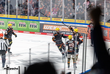 Löwen Frankfurt - Fischtown Pinguins- 24.10.25 - 037